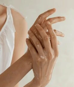 Beauty Of Joseon Ginseng Cleansing Oil 210ml 6 Beauty Of Joseon Ginseng Cleansing Oil 210ml -Clore Beauty Store C00011519 2