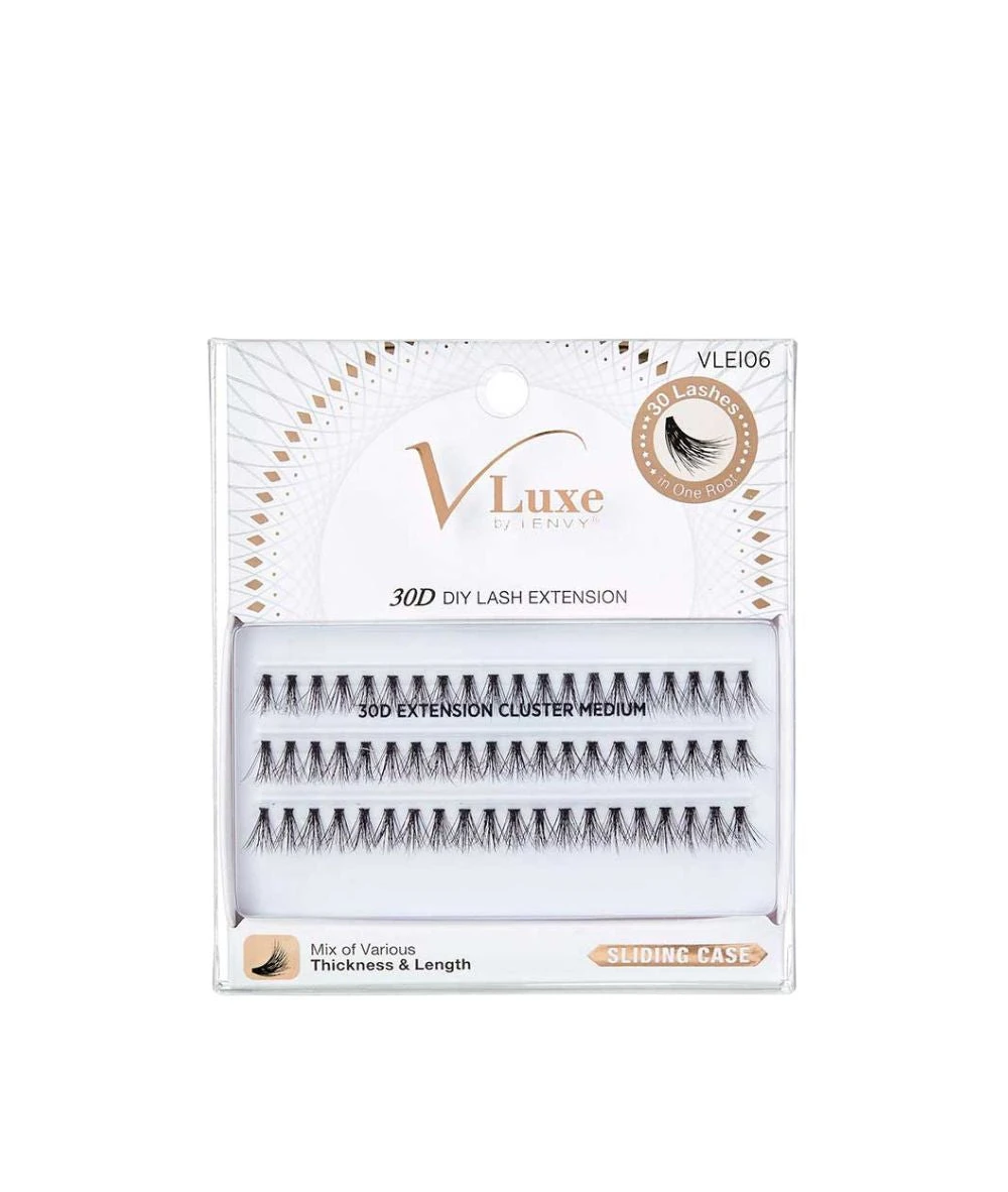 Kiss I-Envy V Luxe 30D Cluster Lash Extension 1 Kiss I-Envy V Luxe 30D Cluster Lash Extension