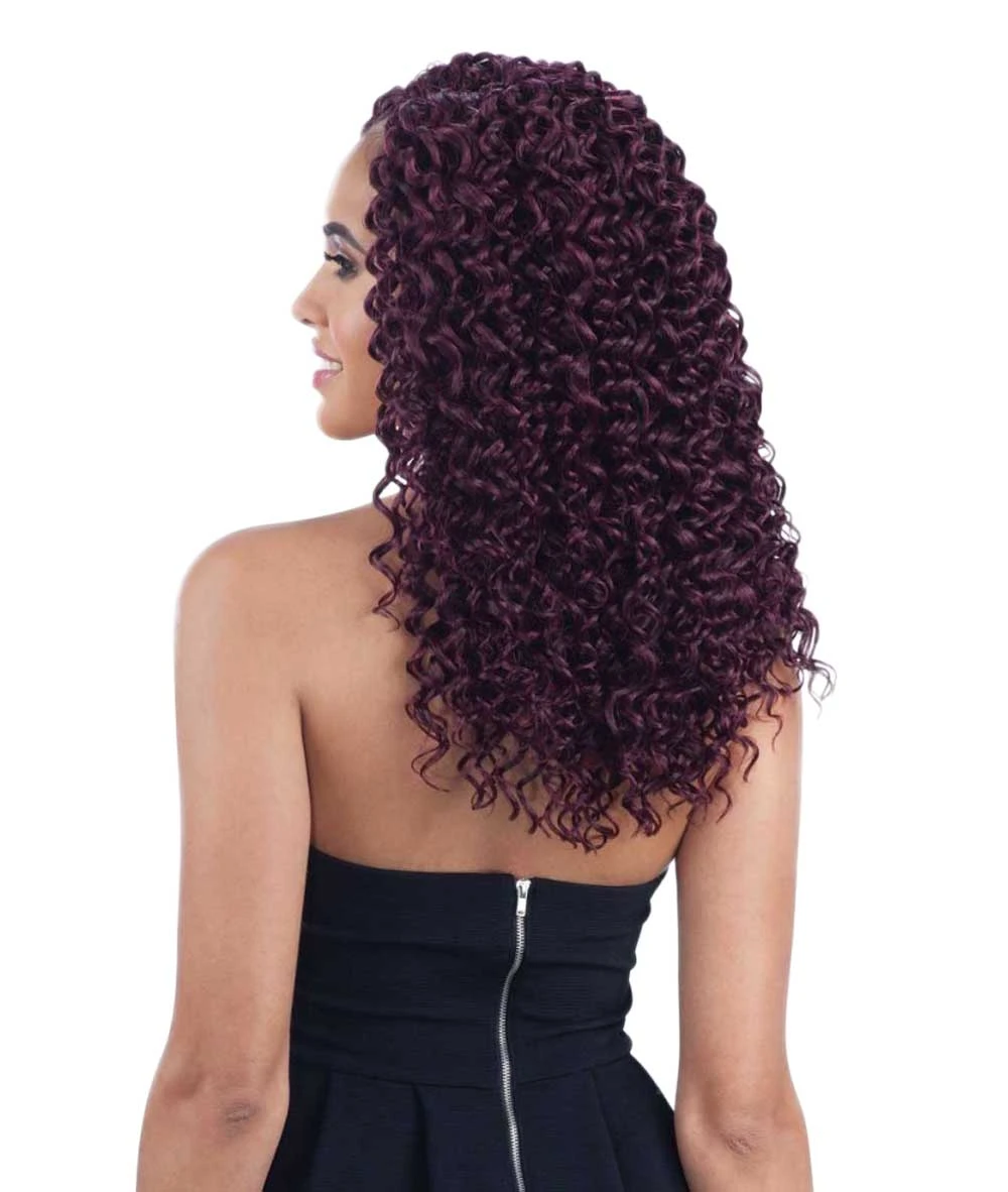 Shake-N-Go Freetress Braid - Beach Curl 12 Inch 2 Shake-N-Go Freetress Braid - Beach Curl 12 Inch - Image 2